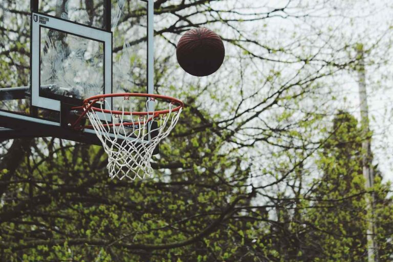 Best Basketball Pick Up Lines And Rizz